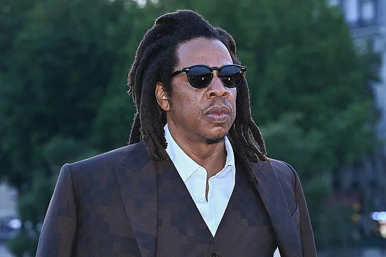 Jay-Z denies taking sides in Drake, Kendrick Lamar’s beef